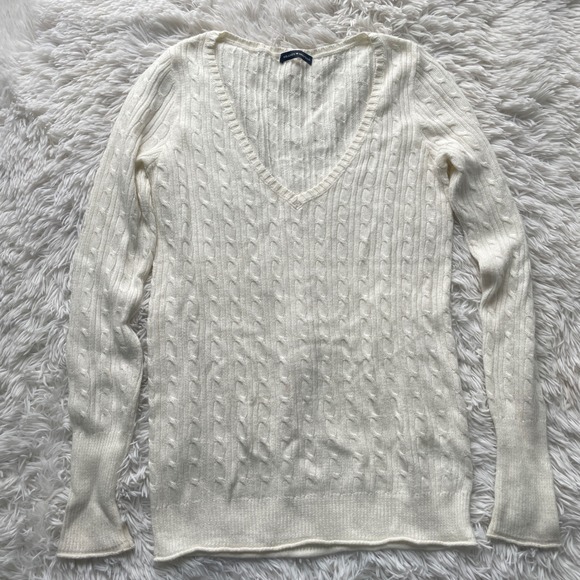 Brandy Melville Sweaters - Brandy Melville White Cable Knit V-Neck Angora Blend Sweater